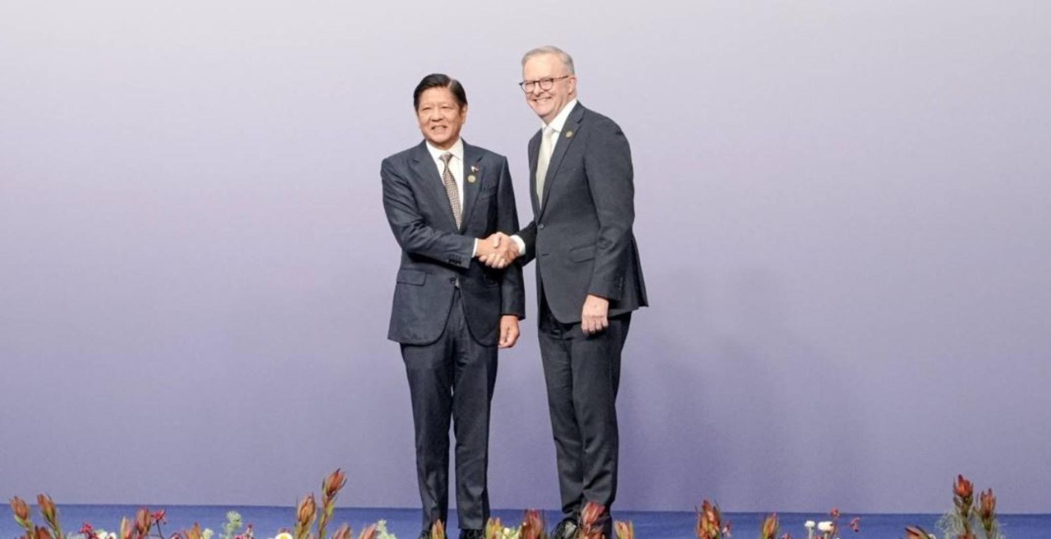 President Ferdinand R. Marcos Jr., receive a formal welcome from Australian Prime Minister Anthony Albanese at the ASEAN-Australia Summit in Melbourne